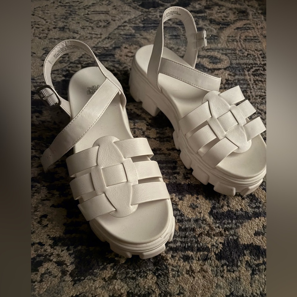 Wild Fable White Platform Sandals